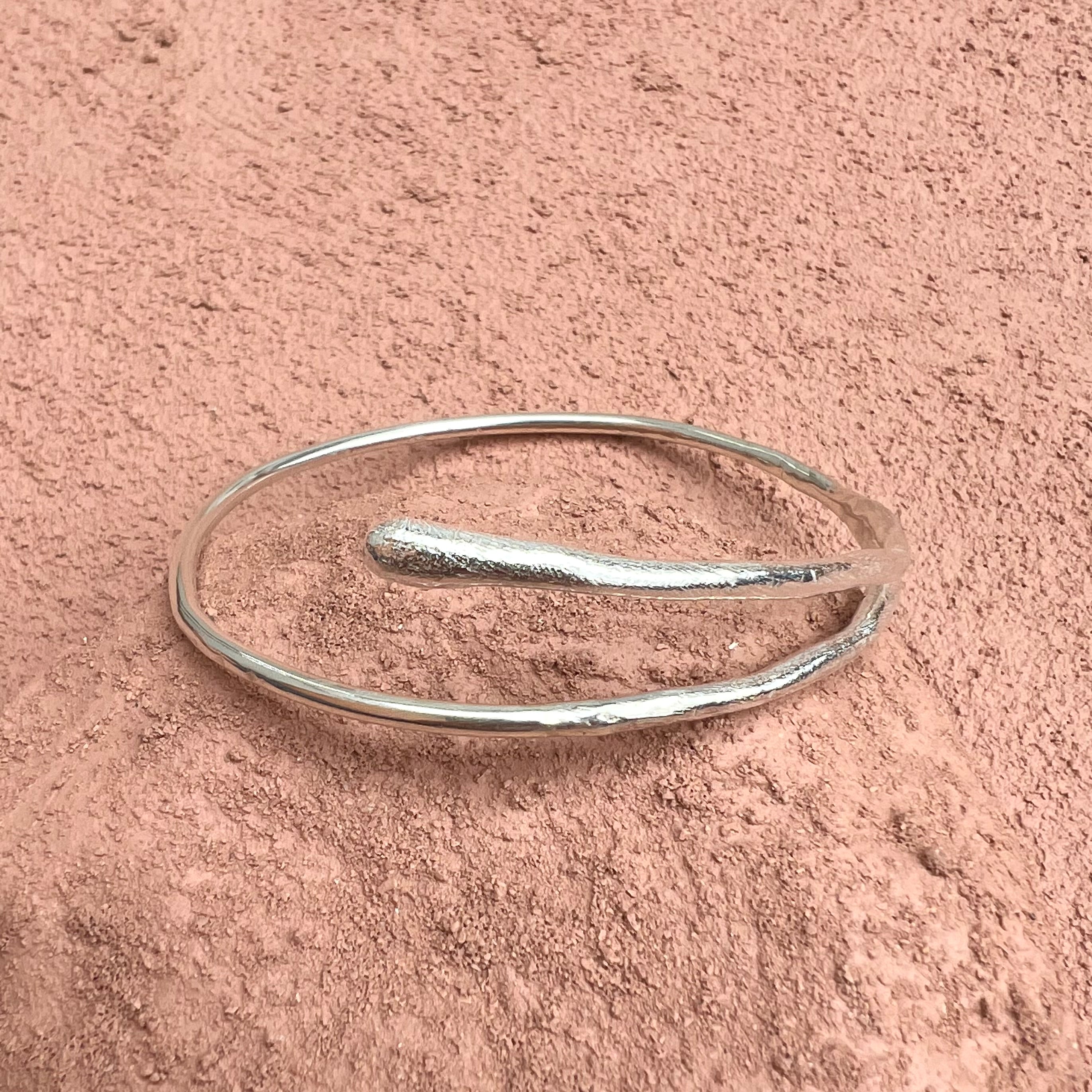 Serpent bangle