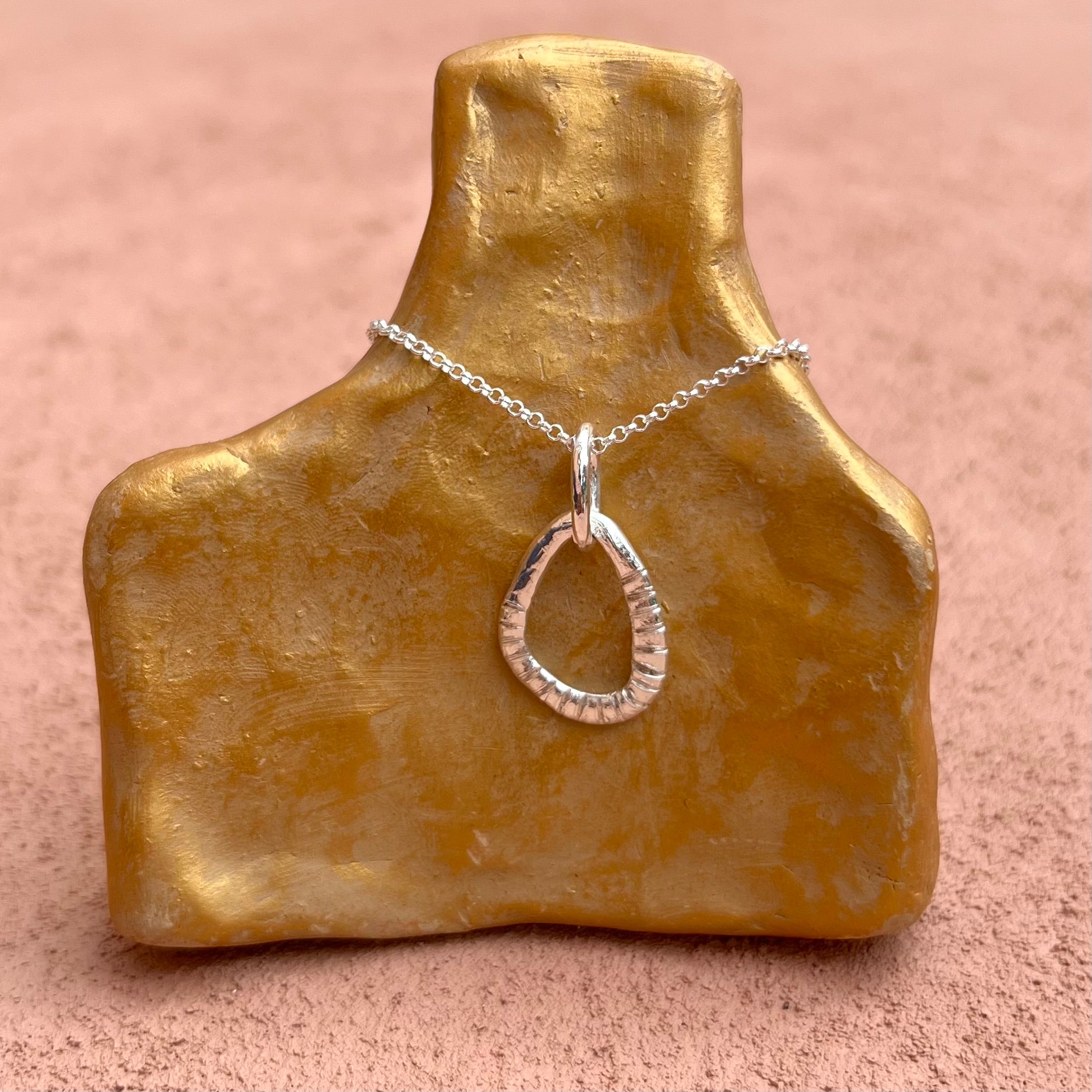 Wanderer Pendant