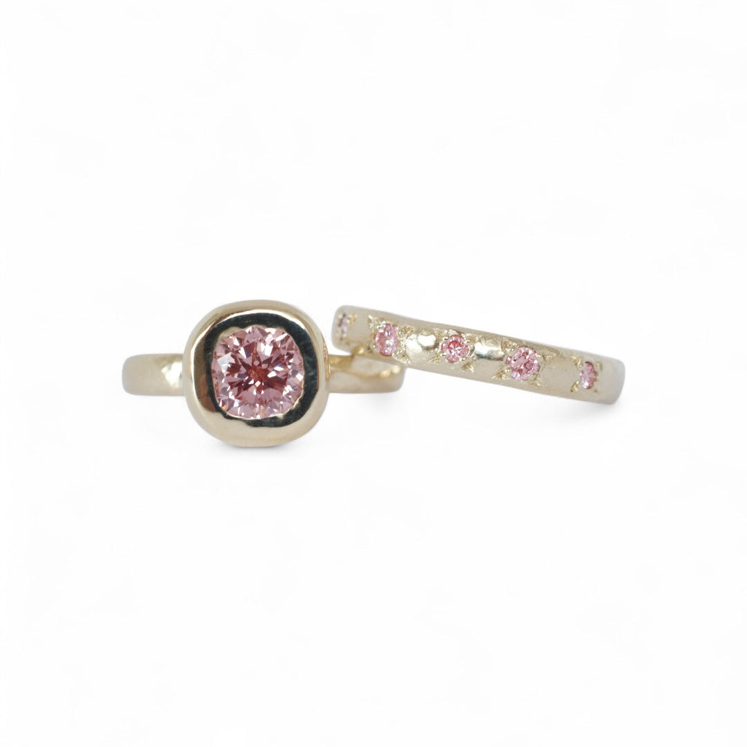 Spellbound Pink Diamond Scatter Band