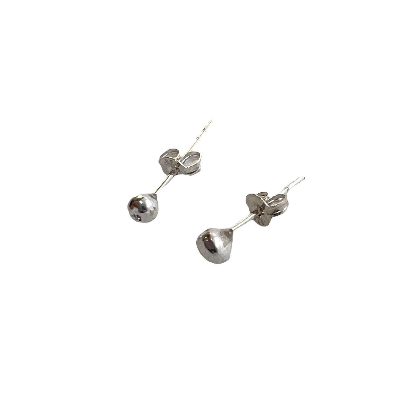 Pebble Studs