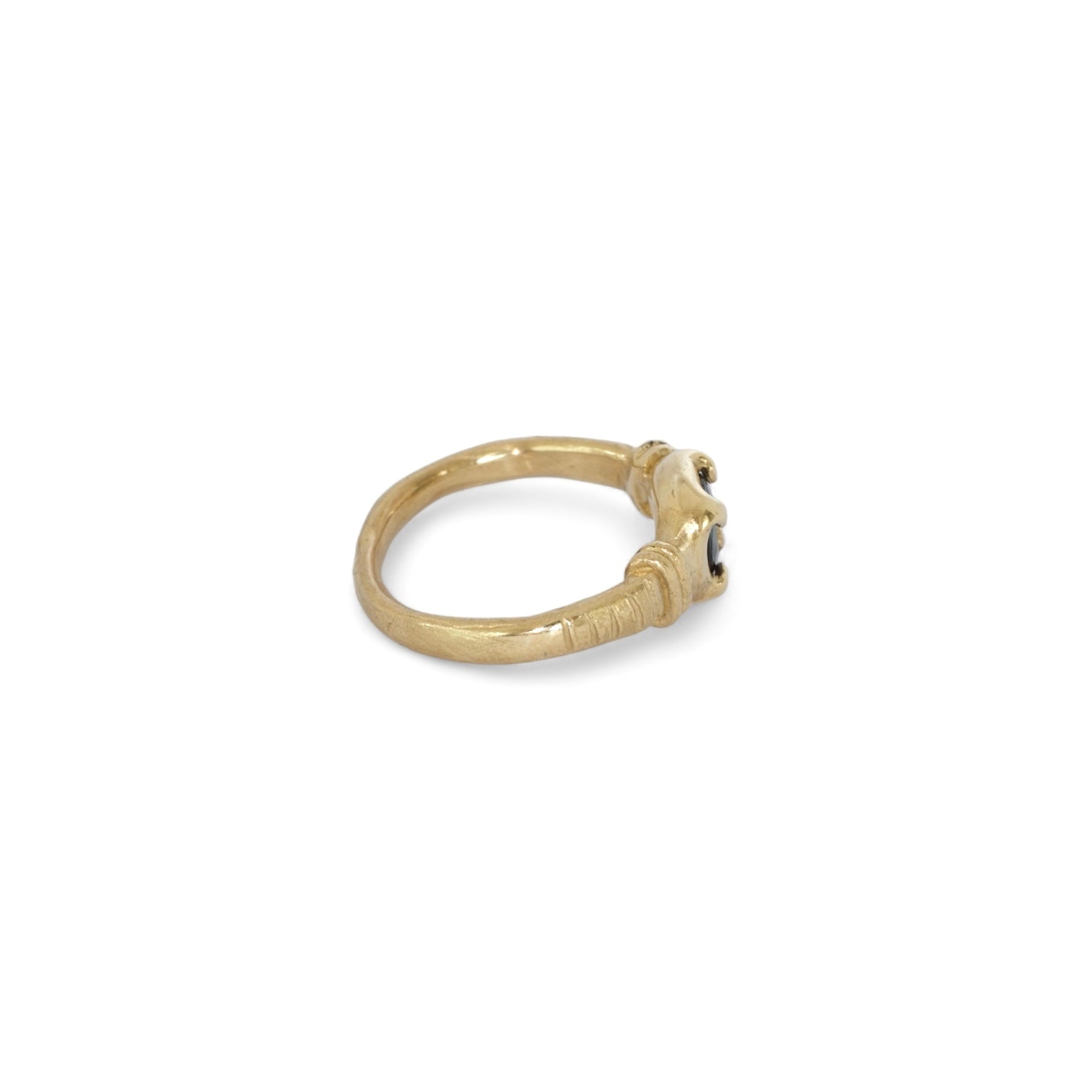 sphinx sapphire ring